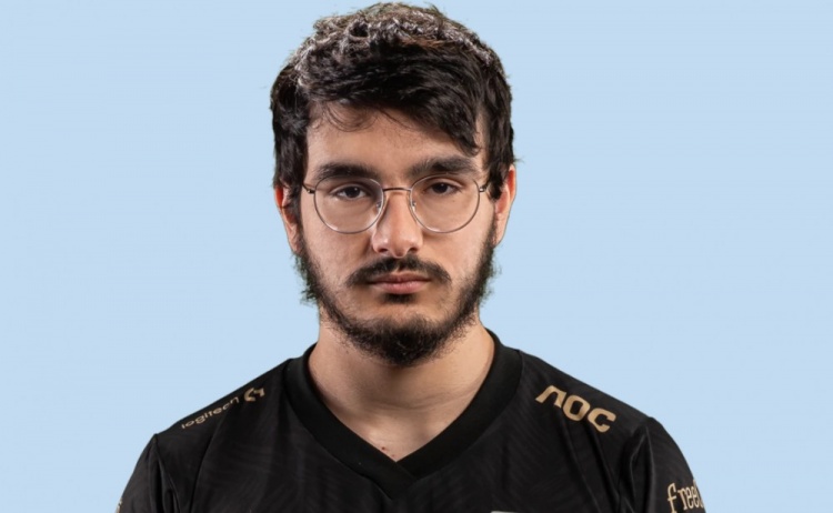 开云APP-包含DK翻盘XL，Zeus制霸全场的词条