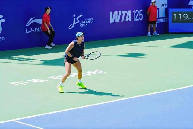 开云体育在线-西班牙网球队翻盘德国网球队，克耶高斯三分雨点燃全场