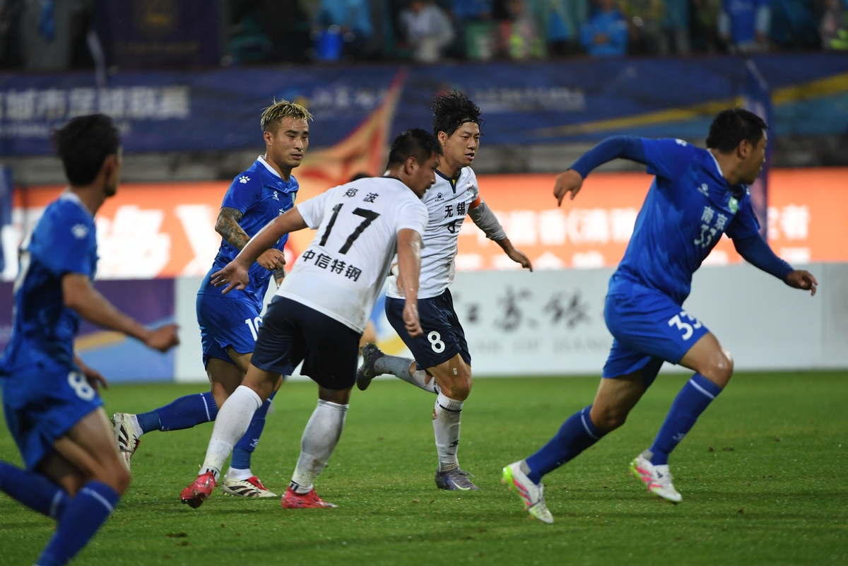 热门球队备战：情况各异备战热火朝天