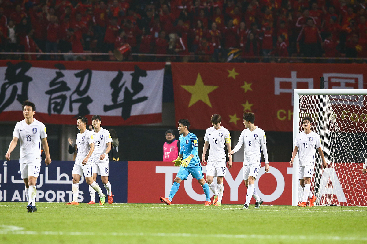 瑞典国家队迎战挪威国家队，争取胜利的简单介绍