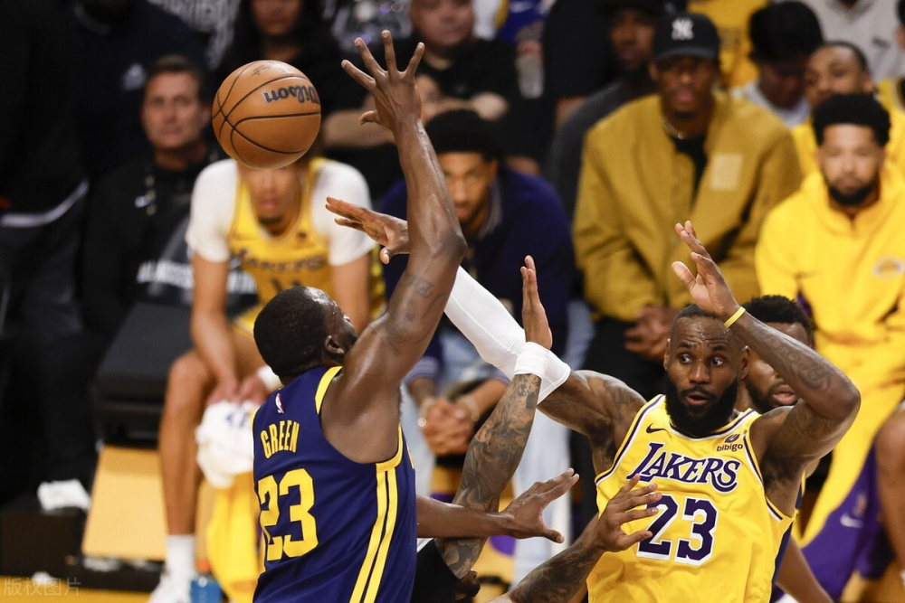 尼斯主场遭遇惨败，排名受到冲击的简单介绍