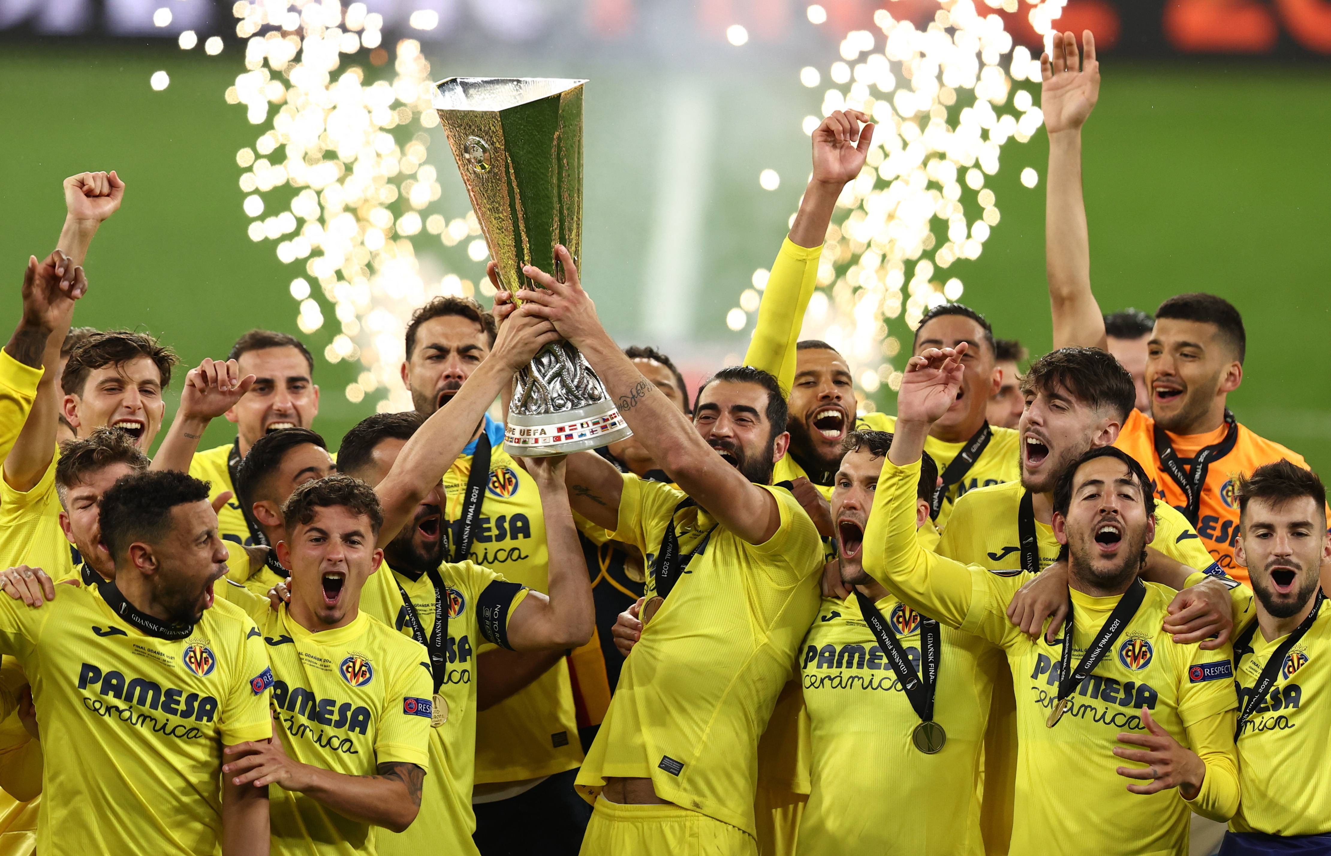 开云体育登录-足球赛事场面搅动热潮，球队实力压倒群雄的简单介绍