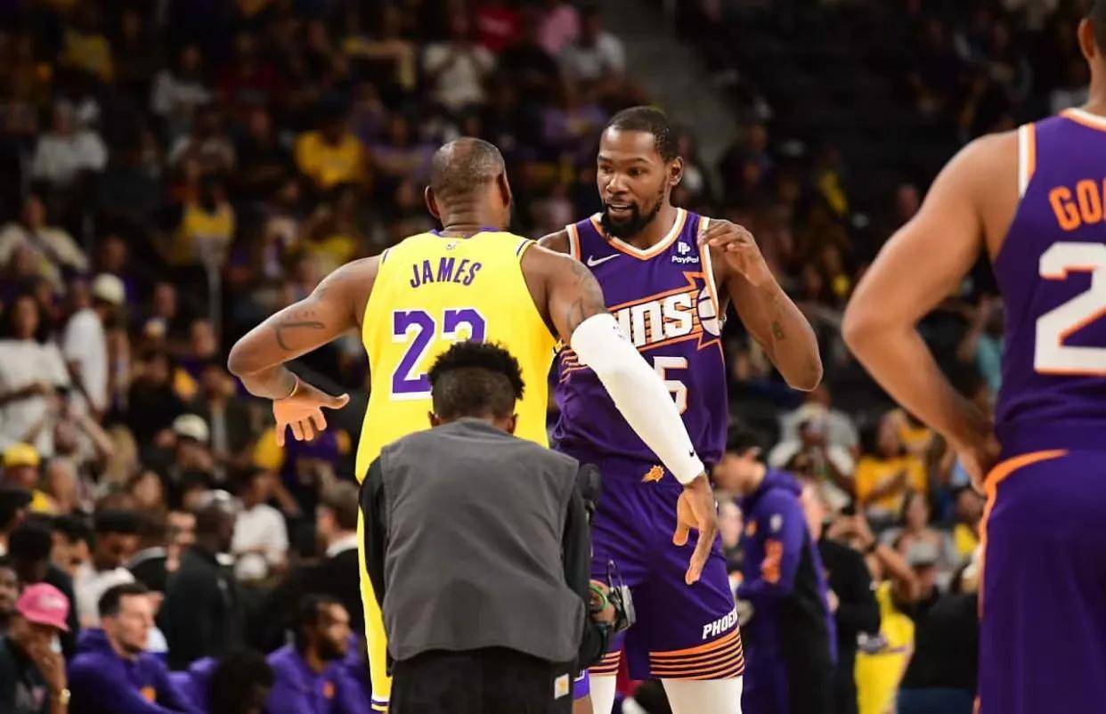 开云体育-决胜之战即将爆发,比赛中的看点绝对不止于此的简单介绍