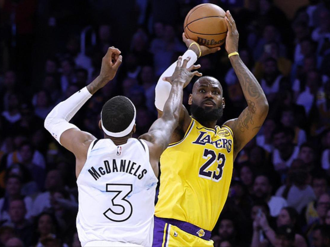 开云体育下载-关于詹姆斯夏季篮球大战一触即发的信息