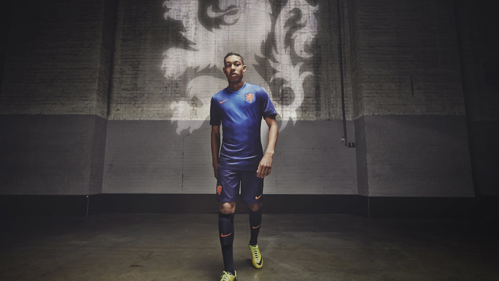 开云官网-冷门与统治，泰国队横扫德国队，辛杜赛场展现绝对掌控力